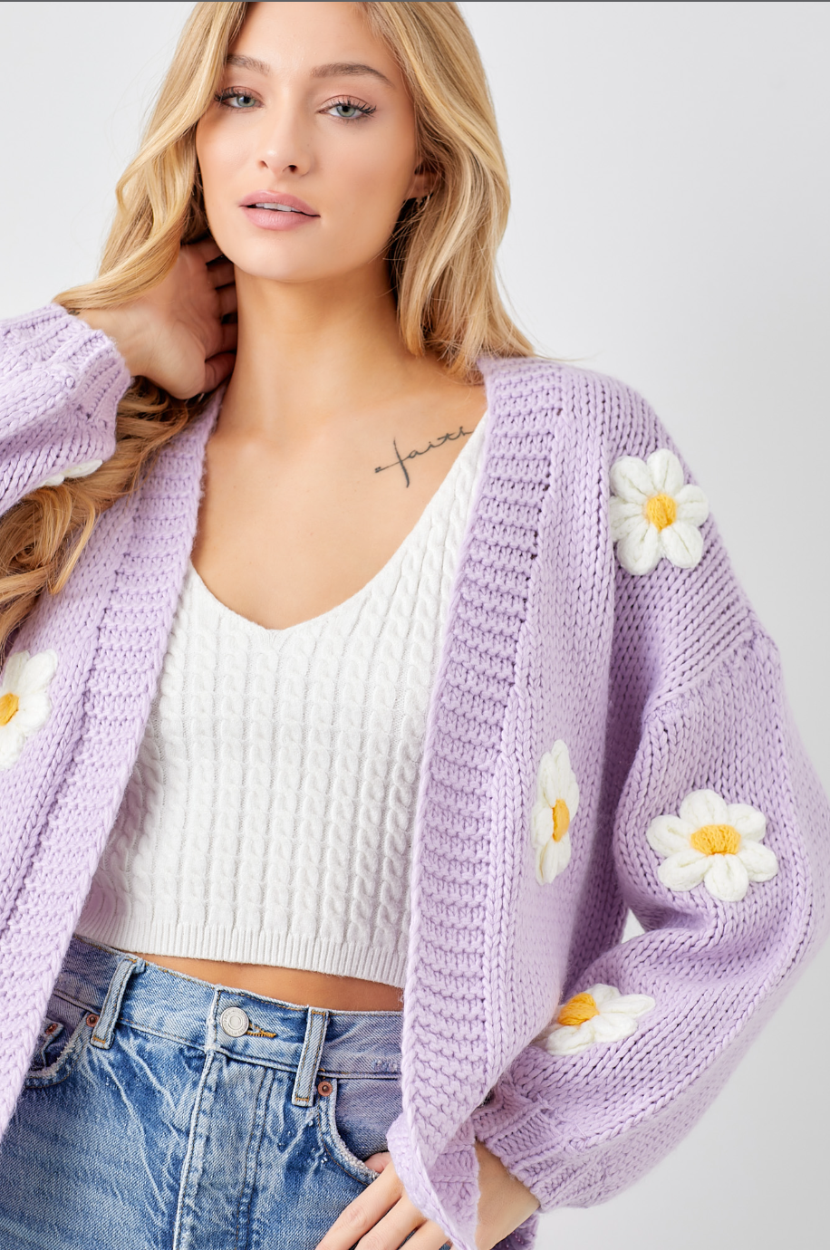 Daisy Print Cropped Sweater